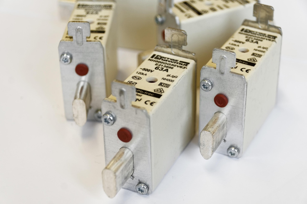 Sigorta Nedir? Elektrik Sigortalarının Görevi, Çalışma Prensibi ve Çeşitleri