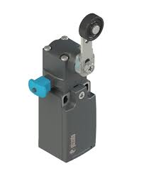 Pizzato FR 1052-W3M2 Limit Switch