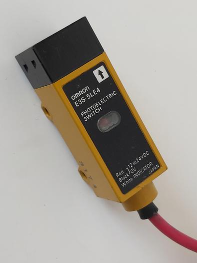 E3S-5LE4 – Omron Fotoelektrik Sensör